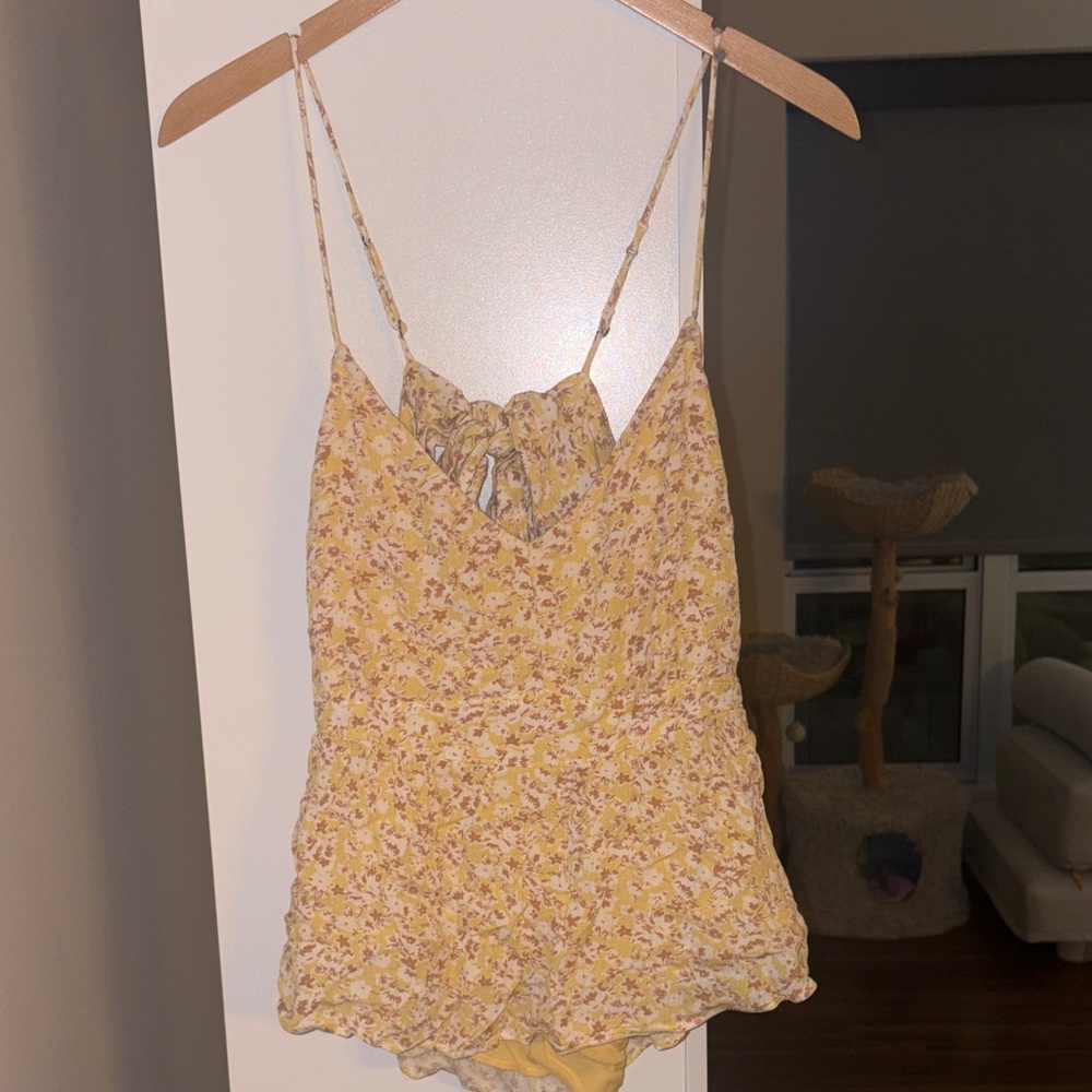 Abercrombie & Fitch Yellow Floral Camisole
